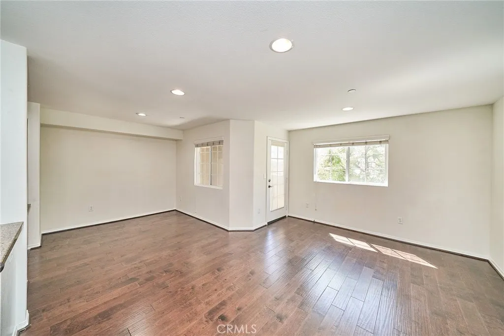 1401 Lomita Boulevard 204, Harbor City, California 90710 home-pic-7